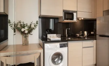 For rent studio condo in Khlong Toei, Bangkok
