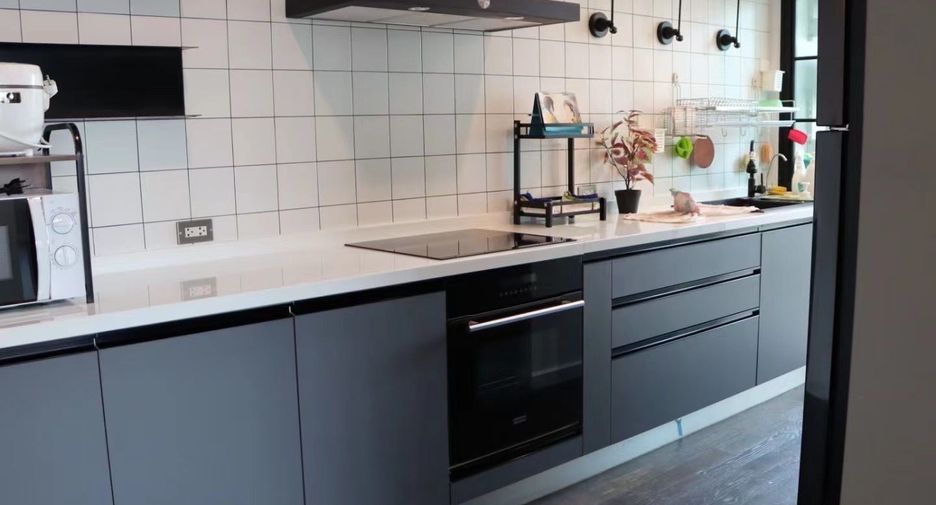 For sale and for rent 3 bedrooms condo in Watthana, Bangkok