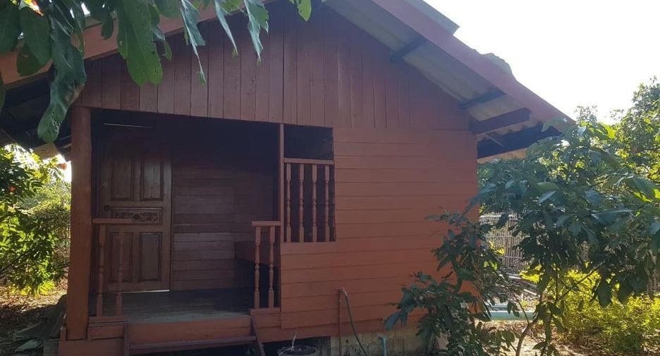 For sale 3 bedrooms house in Saraphi, Chiang Mai