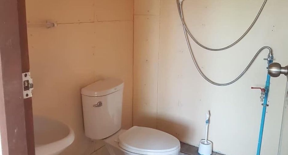 For sale 3 bedrooms house in Saraphi, Chiang Mai