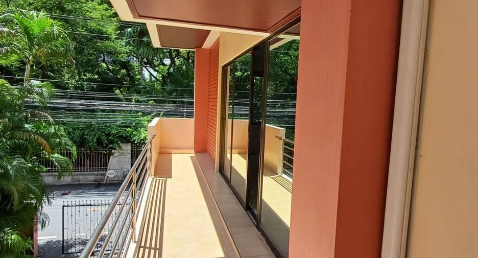 出租 2 卧室 公寓式住宅 在 Khlong Toei, 曼谷