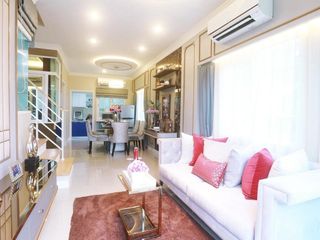 For sale 4 bedrooms townhouse in Mueang Chiang Mai, Chiang Mai