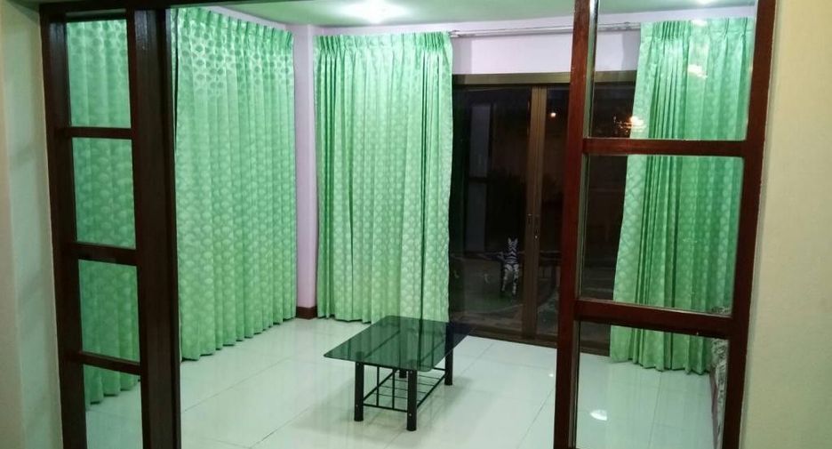 À vendre 4 chambres maison à San Pa Tong, Chiang Mai