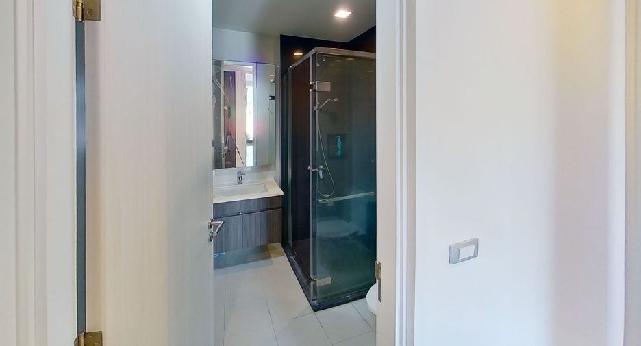 Condo en alquiler de 2 habitaciones en Watthana, Bangkok