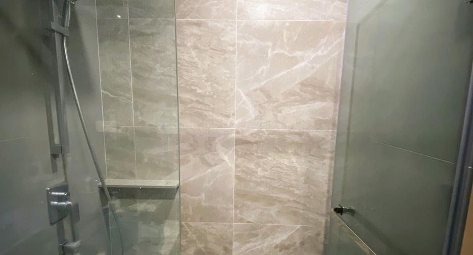 For sale 1 bed condo in Suan Luang, Bangkok