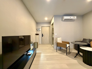 For rent 1 bed condo in Phra Khanong, Bangkok