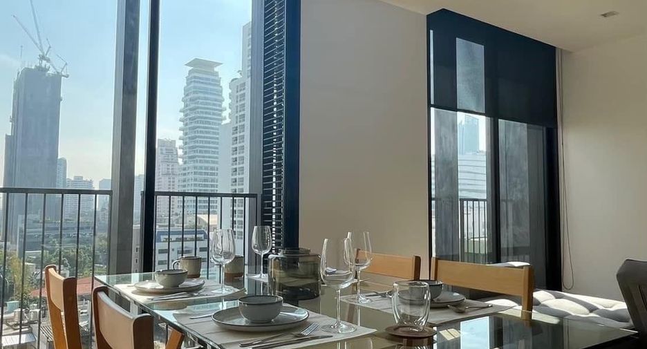 For rent 2 bedrooms condo in Watthana, Bangkok