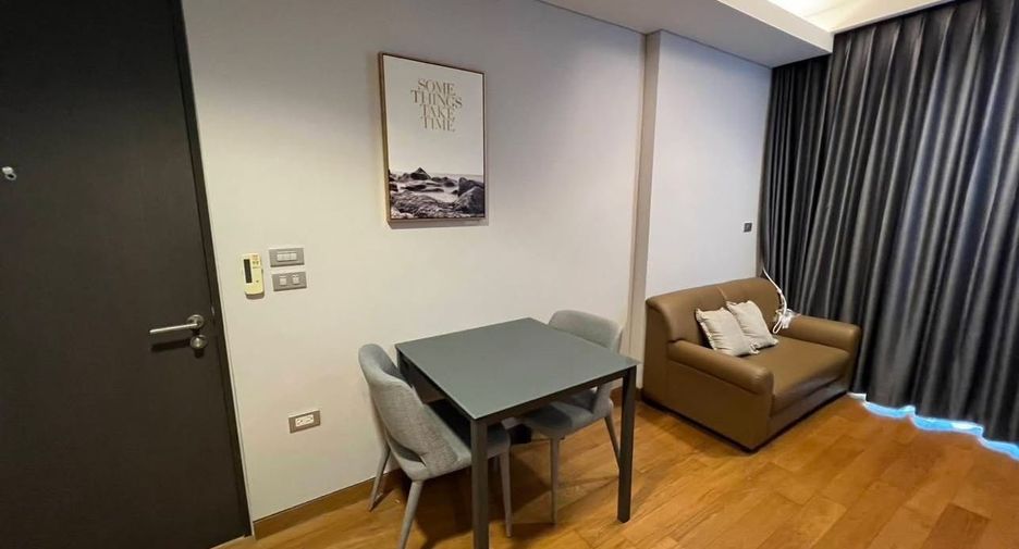 For rent 1 bed condo in Khlong Toei, Bangkok