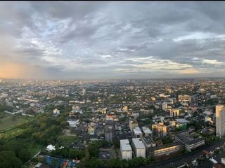 Wohnung zum Kauf und zur Miete mit 1 Zimmer in Phra Khanong, Bangkok