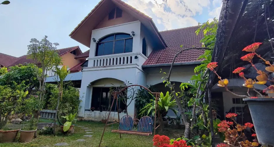 For sale 3 bedrooms house in Mueang Chiang Mai, Chiang Mai