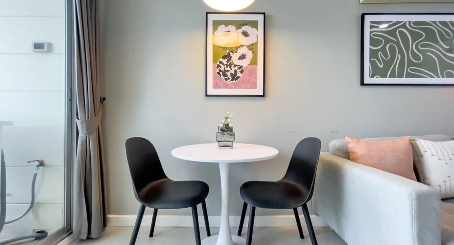 For rent 1 bed condo in Watthana, Bangkok