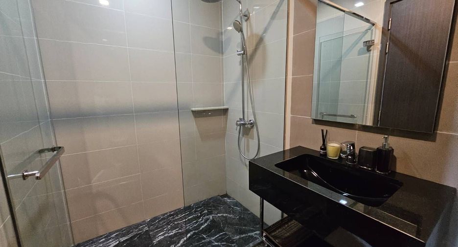 Condo en alquiler de 1 habitaciones en Khlong Toei, Bangkok