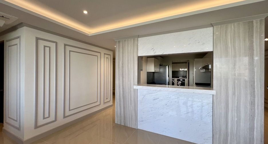 Condo en alquiler de 2 habitaciones en Pathum Wan, Bangkok