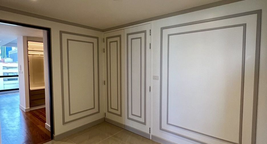 Condo en alquiler de 2 habitaciones en Pathum Wan, Bangkok