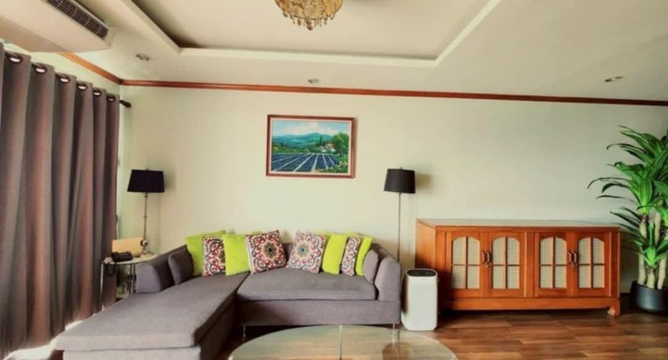 For rent 2 bedrooms condo in Bang Na, Bangkok