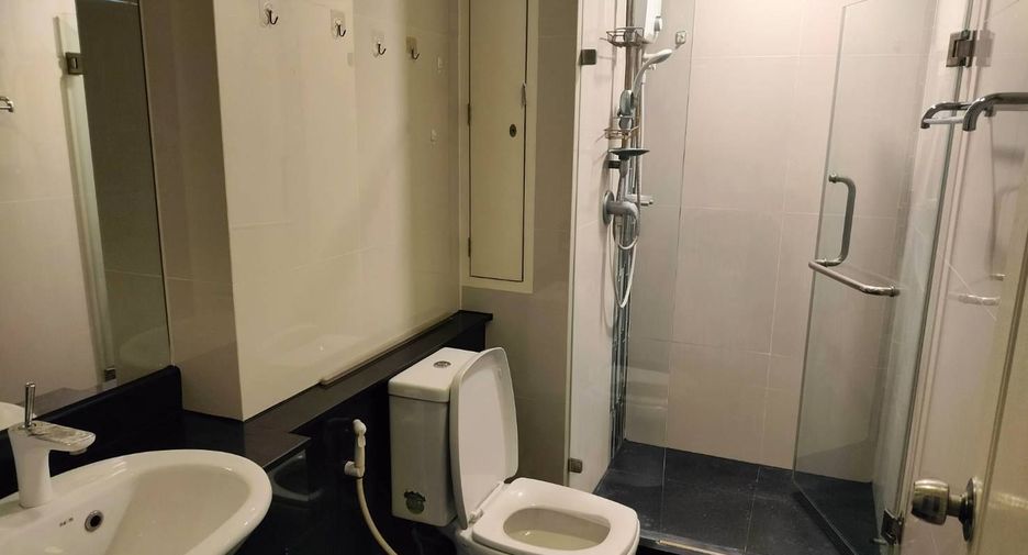 For rent 1 bed condo in Bang Phlat, Bangkok