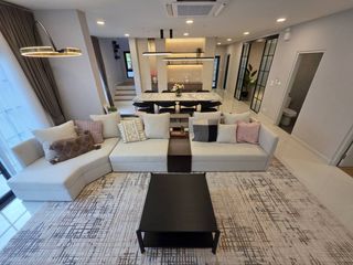 À louer 4 chambres maison à Bang Phli, Samut Prakan