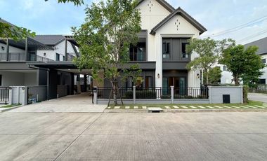 Haus zur Miete mit 4 Zimmer in Bang Phli, Samut Prakan