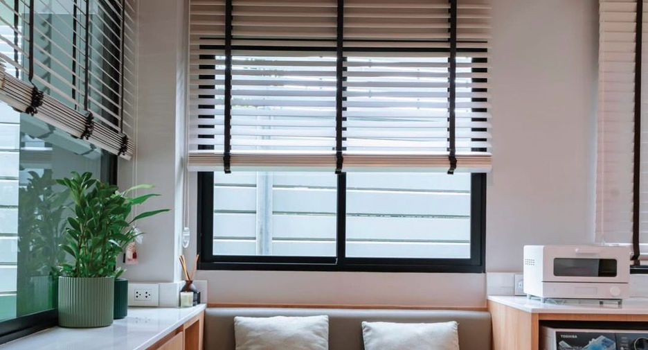 For sale 3 ベッドルーム townhouse in Saphan Sung, Bangkok