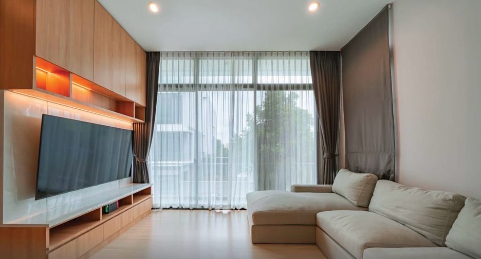 For sale 3 ベッドルーム townhouse in Saphan Sung, Bangkok