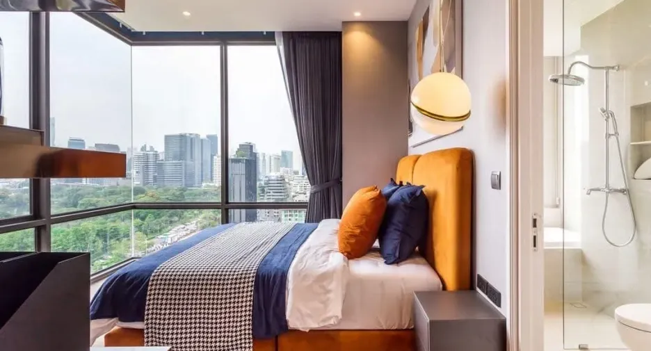 For rent 1 bed condo in Pathum Wan, Bangkok