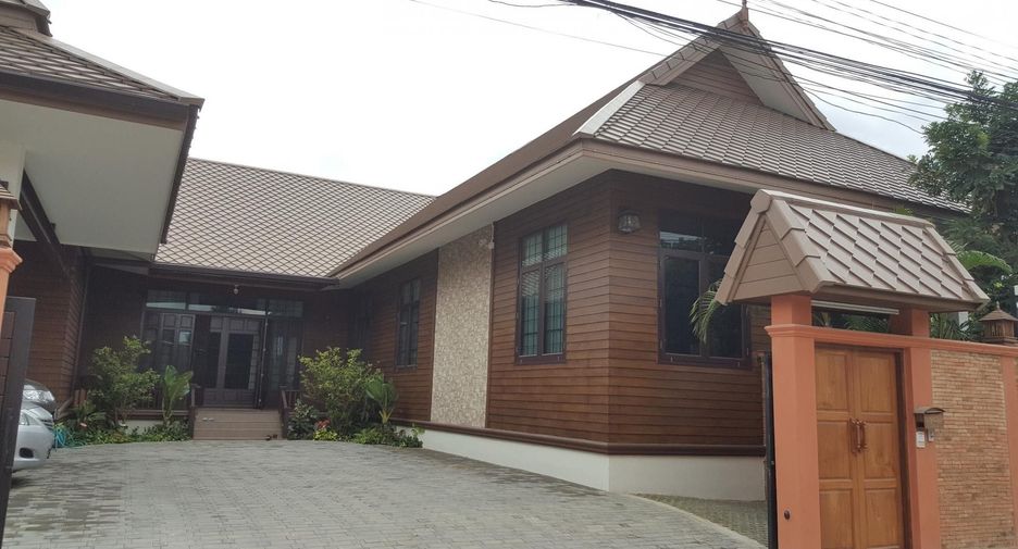 For sale 3 bedrooms house in San Sai, Chiang Mai