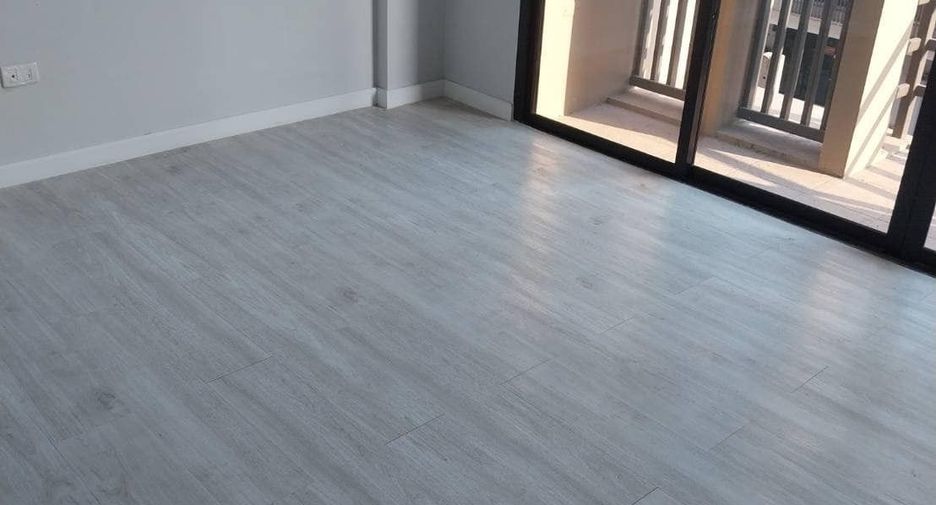 For rent 3 ベッドルーム townhouse in Lat Krabang, Bangkok