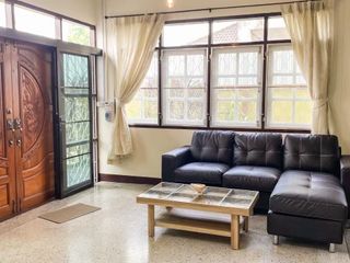 Haus zum Kauf und zur Miete mit 5 Zimmer in Mueang Chiang Mai, Chiang Mai