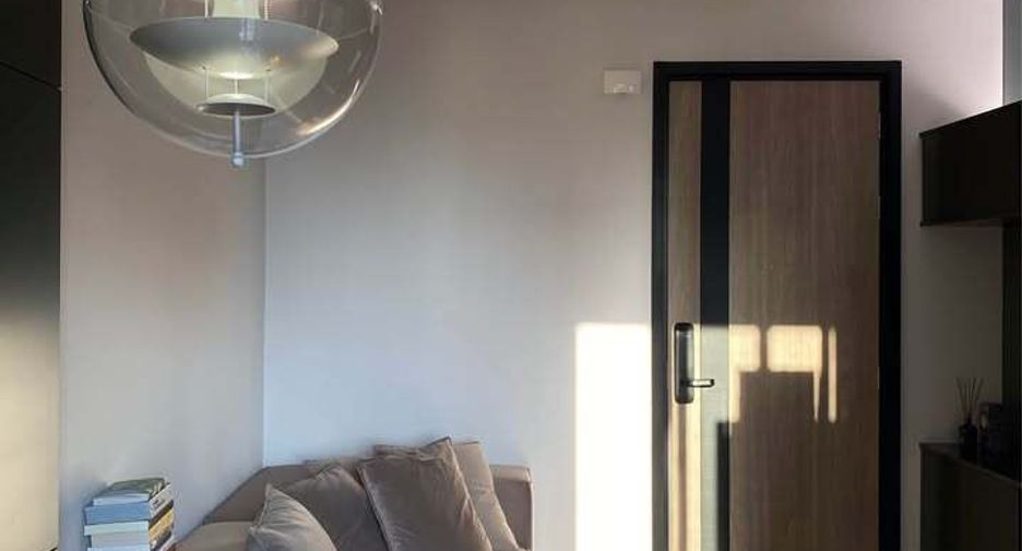 For sale 1 bed condo in Khlong Toei, Bangkok