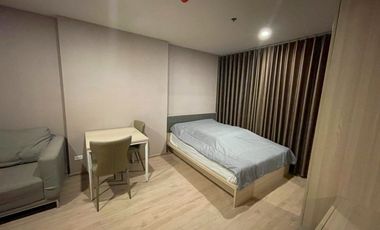 À louer studio condo à Bang Na, Bangkok