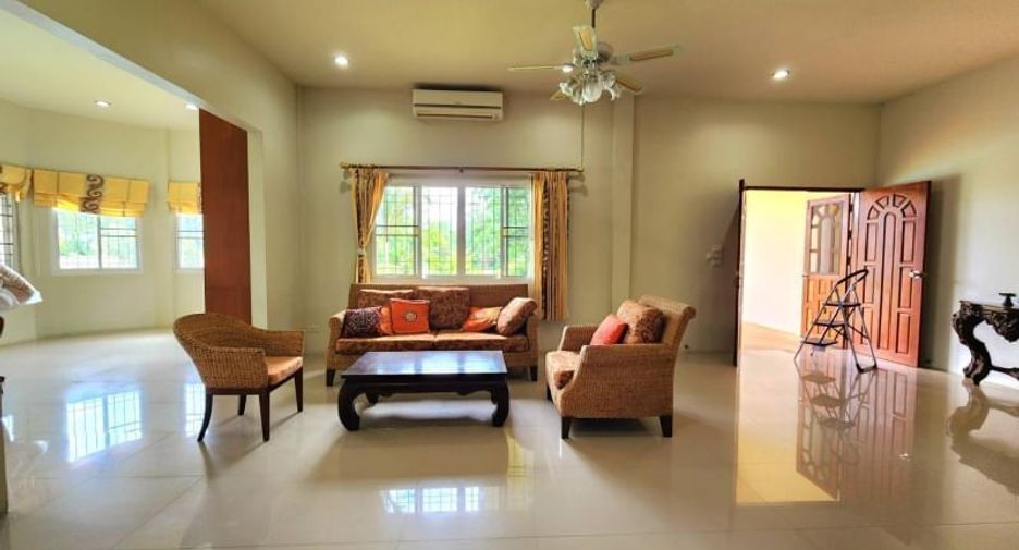 For rent 2 bedrooms house in San Sai, Chiang Mai