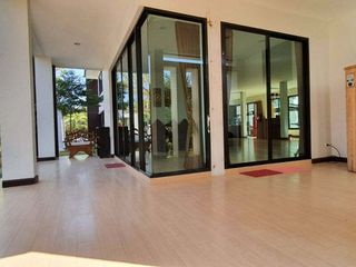For sale 7 bedrooms villa in San Sai, Chiang Mai