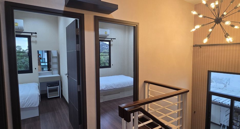 For sale 3 bedrooms house in Saraphi, Chiang Mai