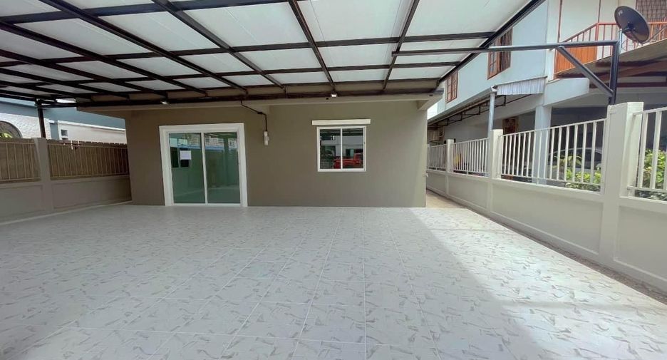Casa en venta de 3 habitaciones en San Sai, Chiang Mai
