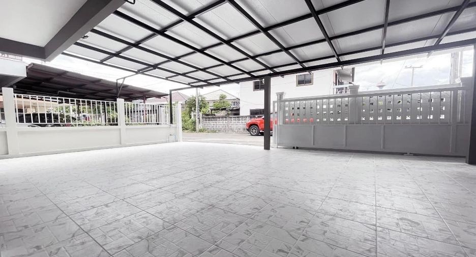 Casa en venta de 3 habitaciones en San Sai, Chiang Mai