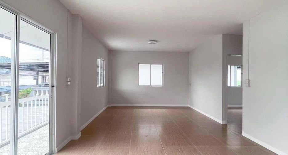 Casa en venta de 3 habitaciones en San Sai, Chiang Mai