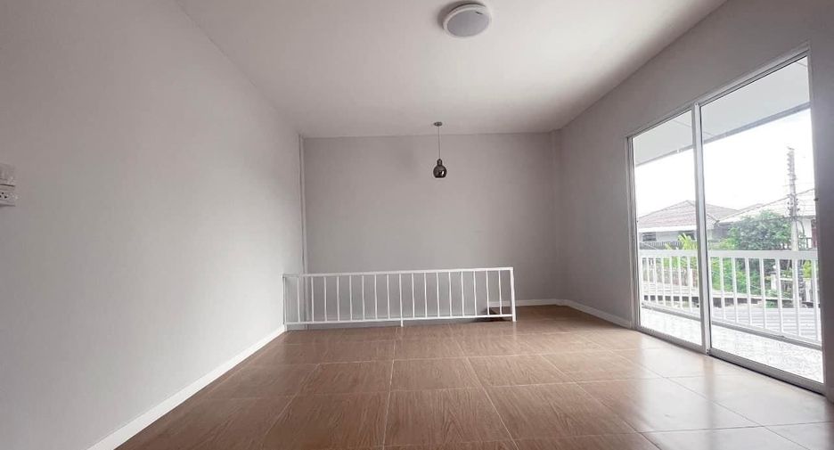 Casa en venta de 3 habitaciones en San Sai, Chiang Mai