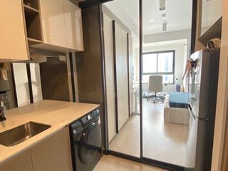 For rent studio condo in Huai Khwang, Bangkok