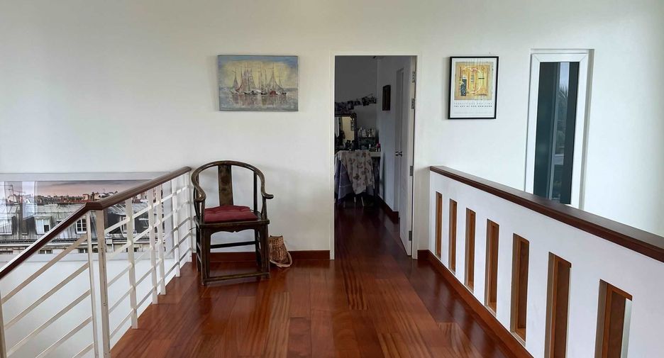 For sale 5 bedrooms villa in Hang Dong, Chiang Mai