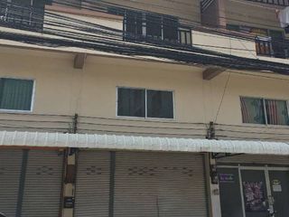 For sale 2 bedrooms townhouse in Mueang Chiang Mai, Chiang Mai