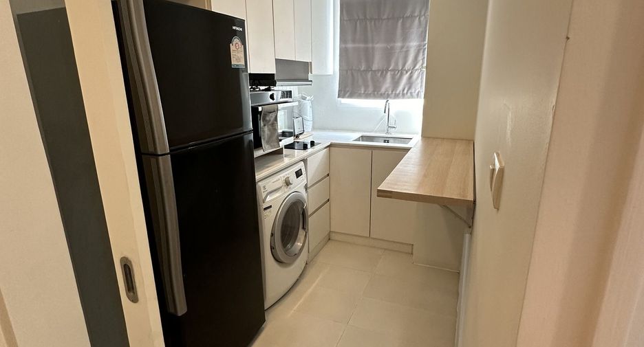 For sale 2 ベッドルーム condo in Khlong San, Bangkok