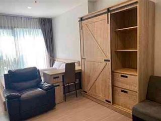 Condo en alquiler de estudio en Huai Khwang, Bangkok