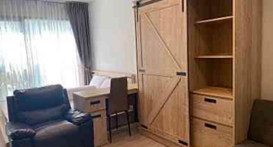 For rent studio condo in Huai Khwang, Bangkok