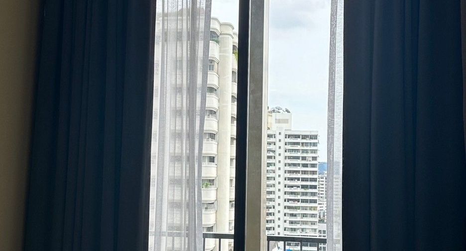 À louer 1 chambre condo à Watthana, Bangkok