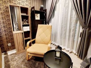 Wohnung zur Miete mit Studio in Huai Khwang, Bangkok