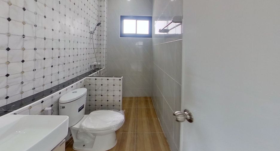 Haus zum Kauf mit 3 Zimmer in Saraphi, Chiang Mai