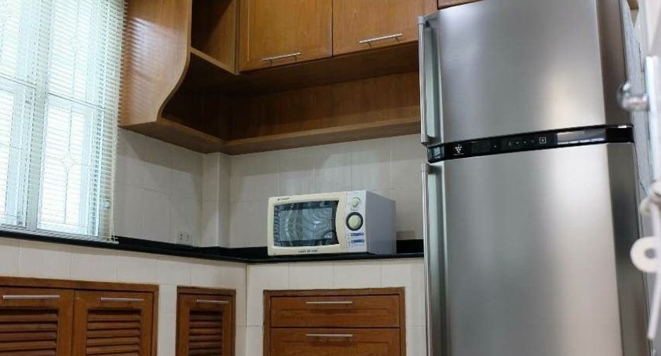 For rent 4 bedrooms house in Bang Phli, Samut Prakan