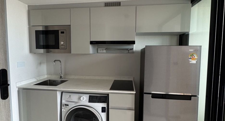 For rent 1 bed condo in Huai Khwang, Bangkok