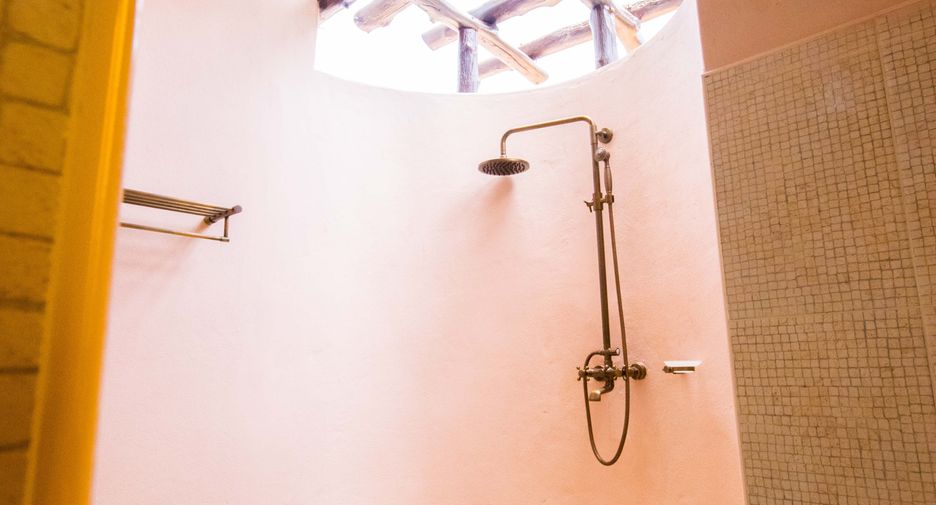 Casa en venta de 5 habitaciones en Hang Dong, Chiang Mai