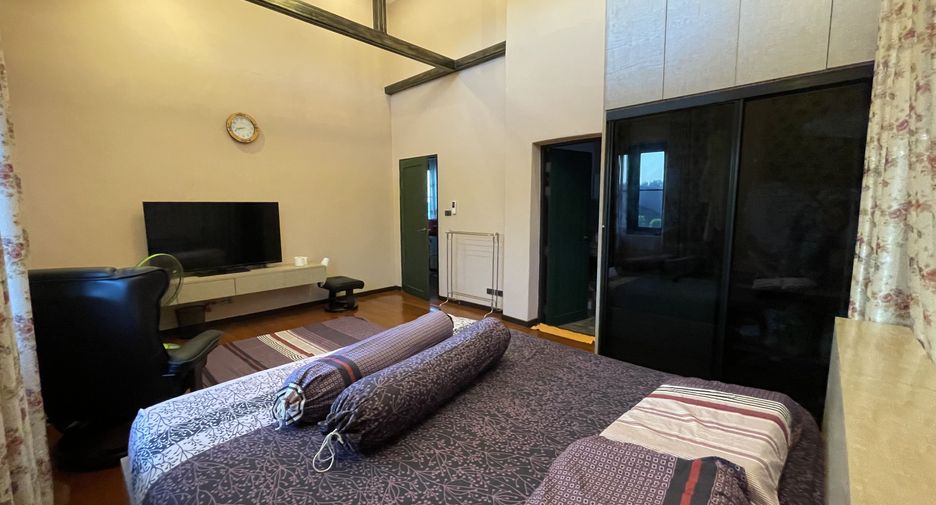 Casa en venta de 5 habitaciones en Hang Dong, Chiang Mai